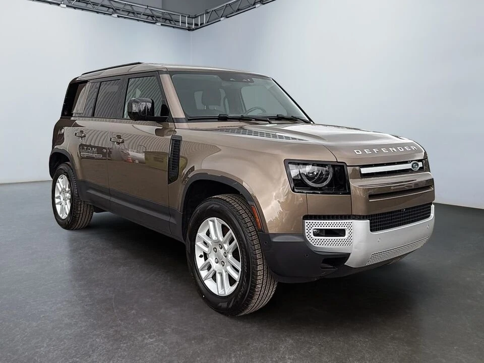 2025 Land Rover Defender L663 - Image 11 of 20