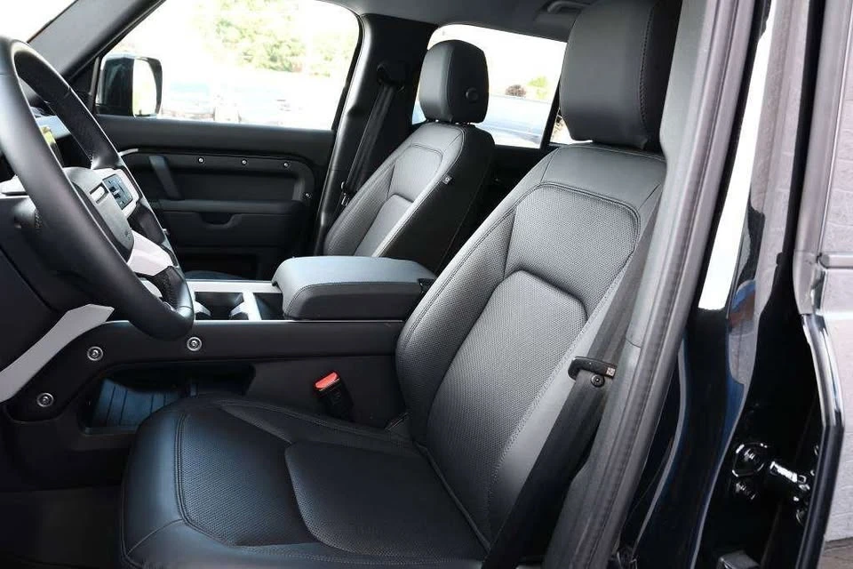 2025 Land Rover Defender L663 - Image 6 of 20