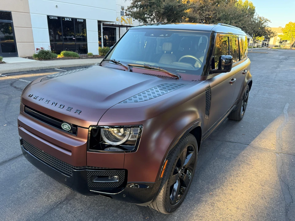 2025 Land Rover Defender L663 - Image 6 of 31