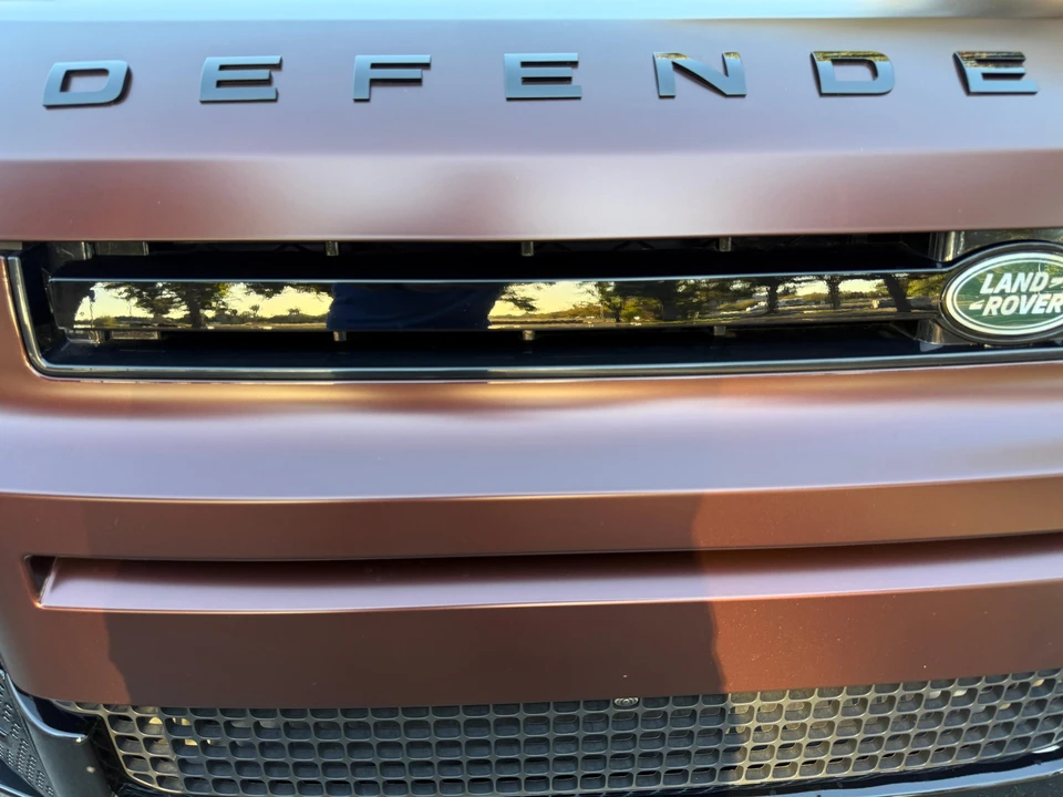 2025 Land Rover Defender L663 - Image 25 of 31