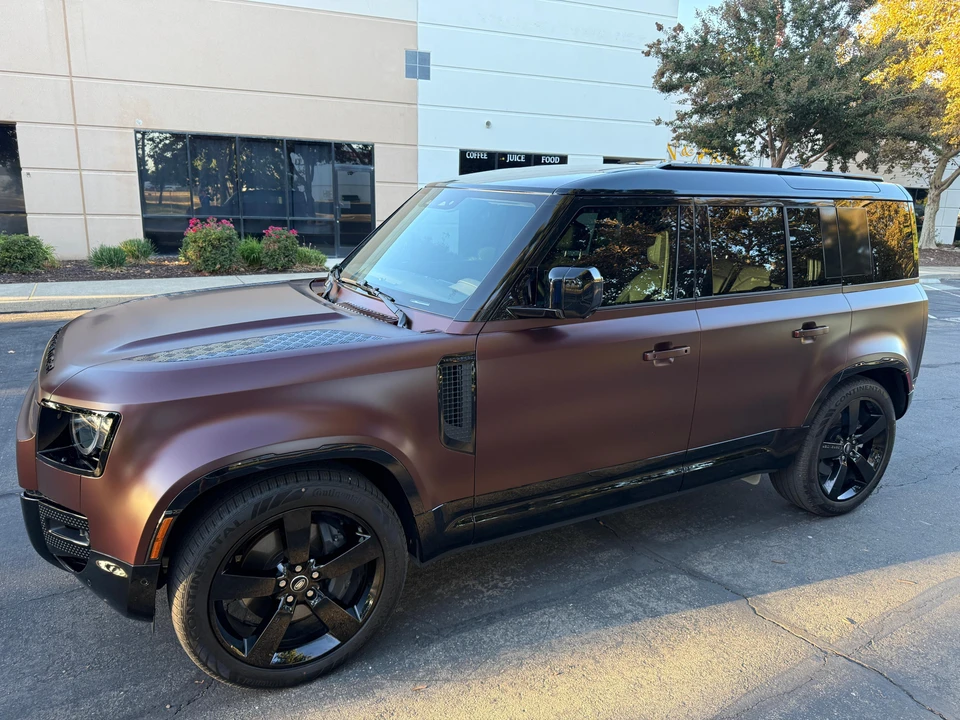 2025 Land Rover Defender L663 - Image 9 of 31