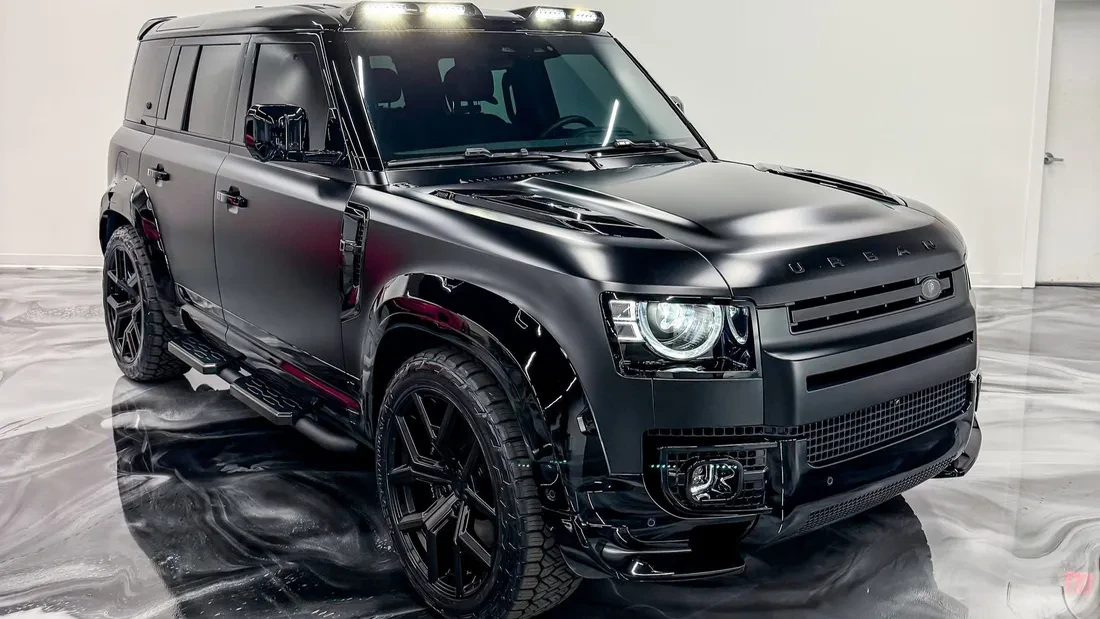 2025 Land Rover Defender L663 - Image 5 of 5