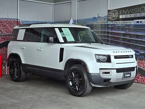 2025 Land Rover Defender 110 S