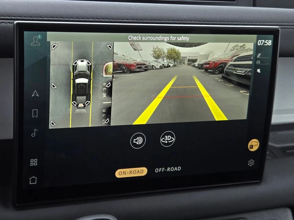 2025 Land Rover Defender L663 - Image 15 of 20