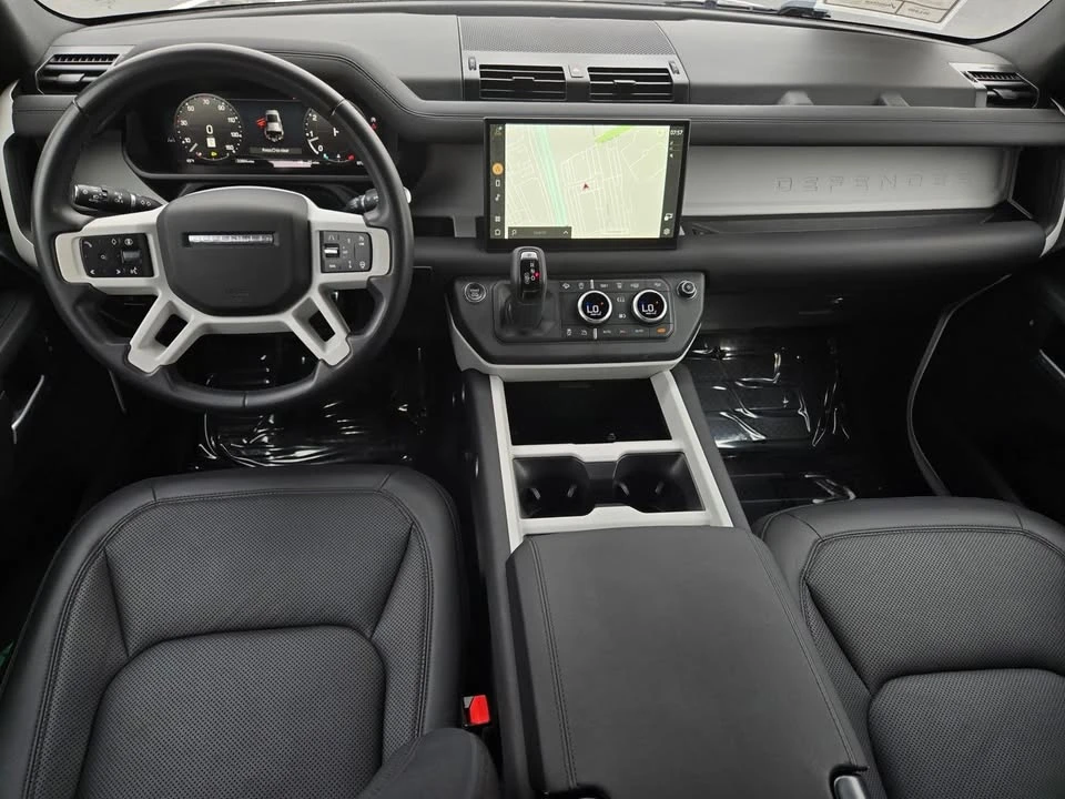 2025 Land Rover Defender L663 - Image 13 of 20
