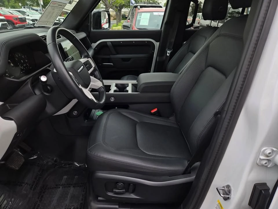 2025 Land Rover Defender L663 - Image 16 of 20