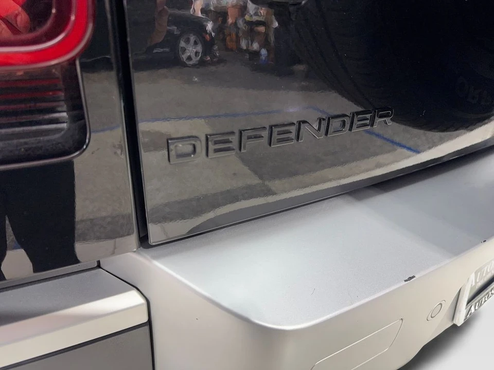 2025 Land Rover Defender L663 - Image 21 of 21