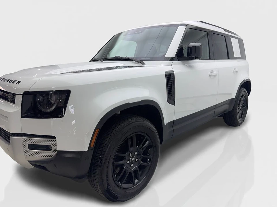 2025 Land Rover Defender L663 - Image 11 of 12