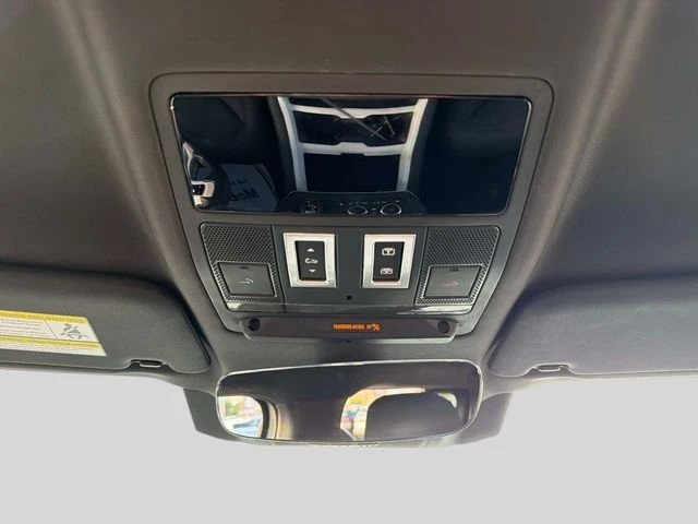 2025 Land Rover Defender L663 - Image 20 of 20