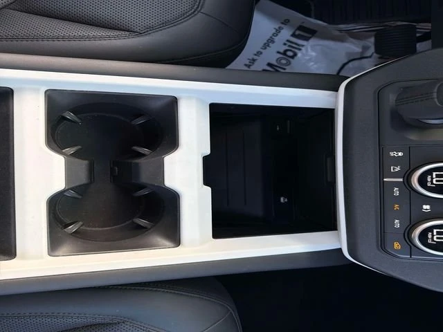 2025 Land Rover Defender L663 - Image 19 of 20