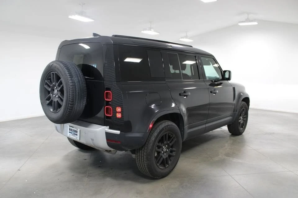 2025 Land Rover Defender L663 - Image 5 of 14