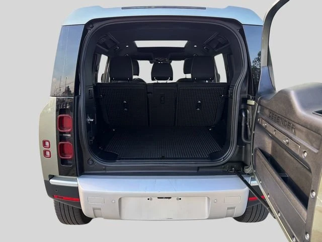 2025 Land Rover Defender L663 - Image 8 of 20