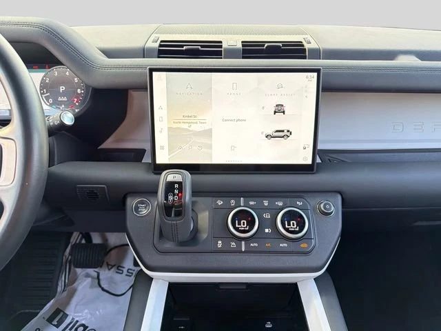 2025 Land Rover Defender L663 - Image 18 of 20