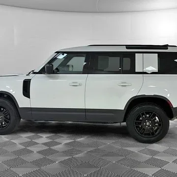 2025 Land Rover Defender 110 S