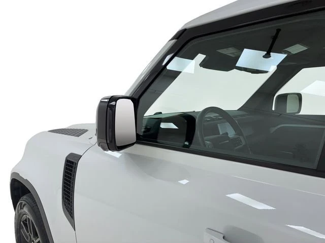 2025 Land Rover Defender L663 - Image 9 of 20