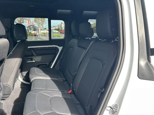 2025 Land Rover Defender L663 - Image 7 of 8