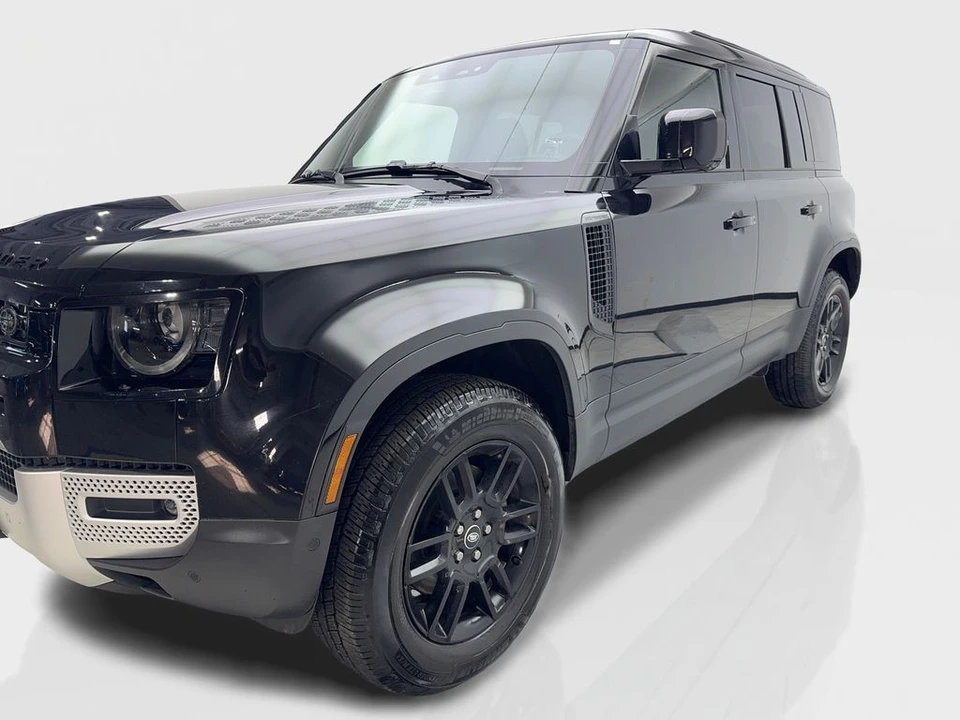 2025 Land Rover Defender L663 - Image 11 of 21