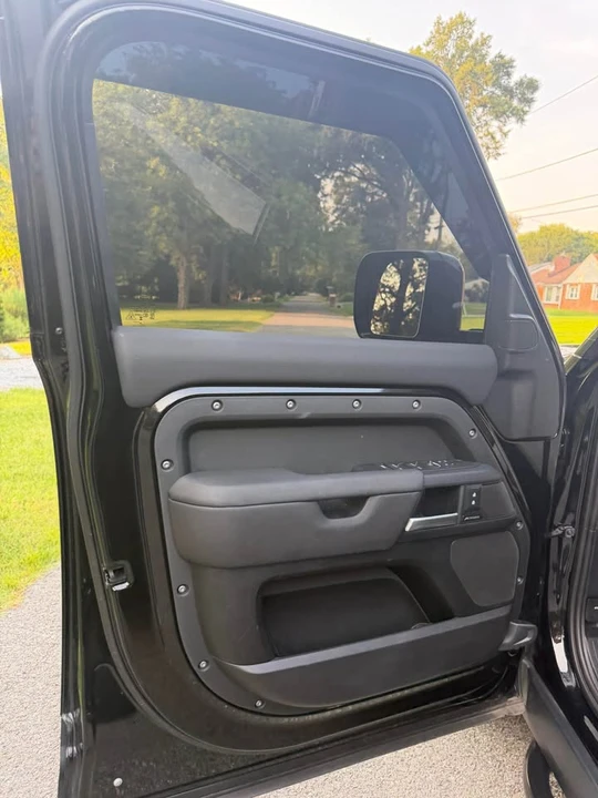 2025 Land Rover Defender L663 - Image 14 of 20