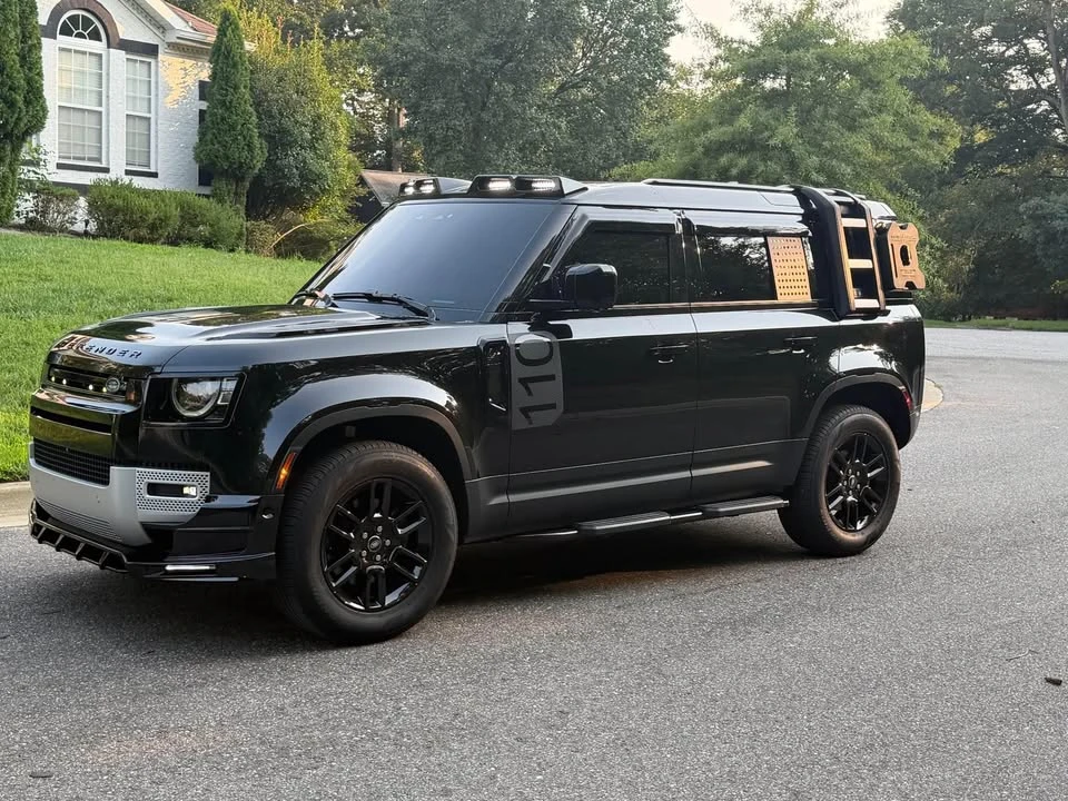 2025 Land Rover Defender L663 - Image 6 of 20