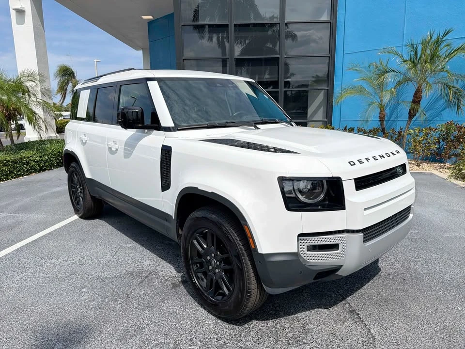 2025 Land Rover Defender L663 - Image 2 of 16