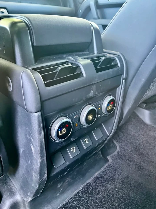 2025 Land Rover Defender L663 - Image 16 of 20
