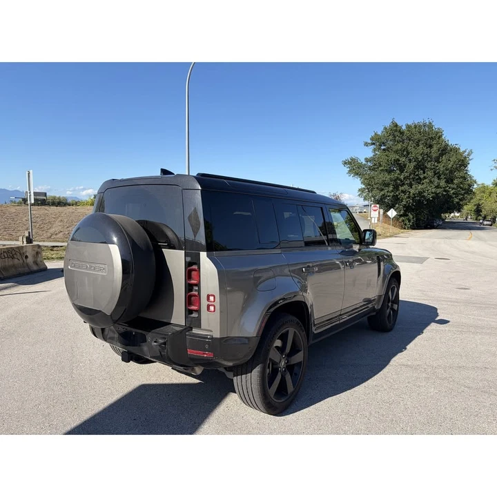 2025 Land Rover Defender L663 - Image 4 of 15