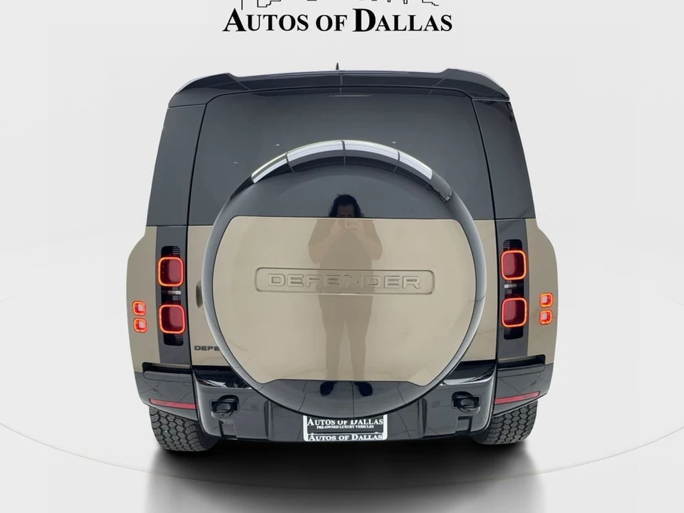 2025 Land Rover Defender L663 - Image 9 of 21
