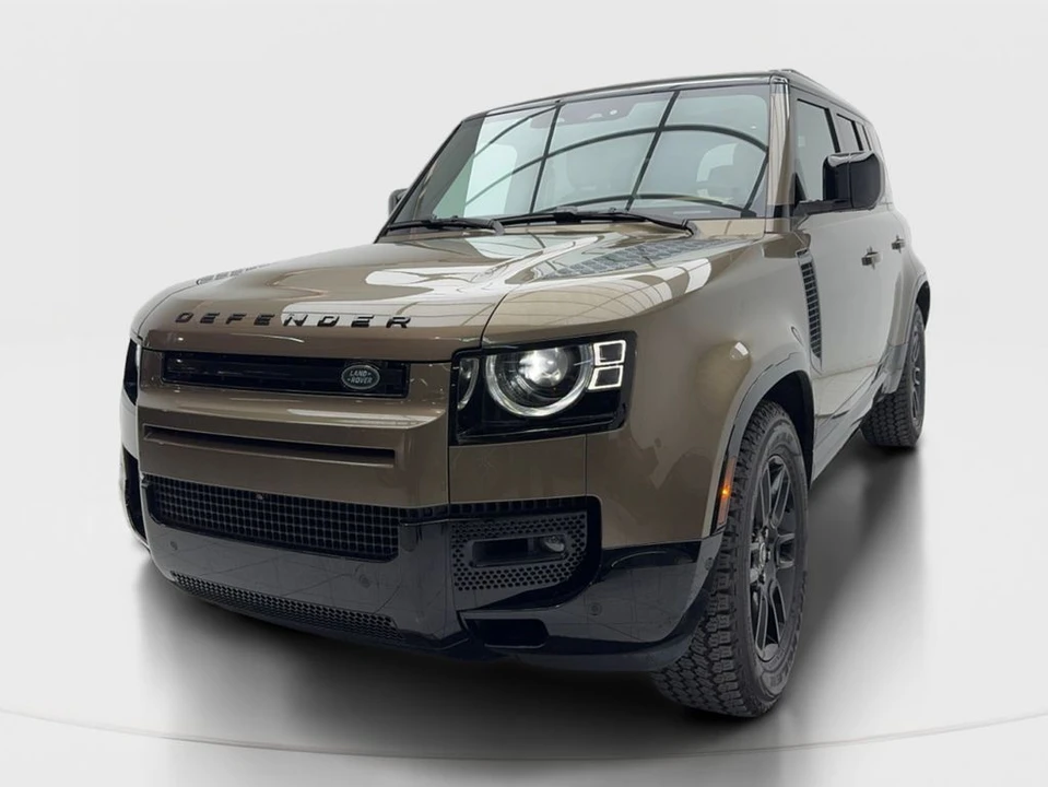 2025 Land Rover Defender L663 - Image 4 of 21