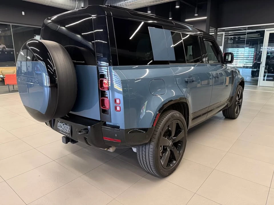 2025 Land Rover Defender L663 - Image 5 of 14