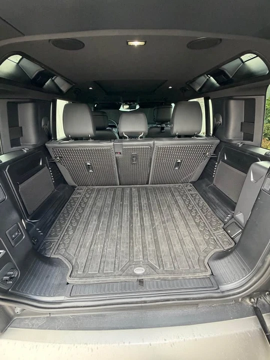 2025 Land Rover Defender L663 - Image 16 of 20