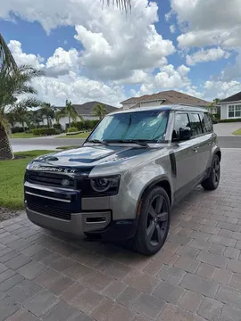 2025 Land Rover Defender 110 X-Dynamic SE