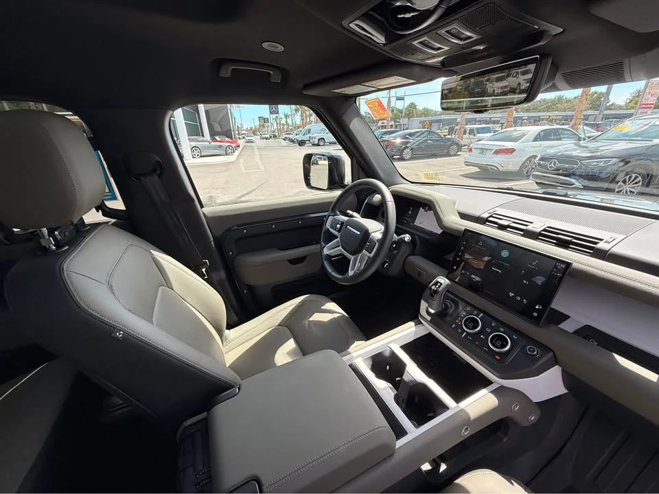 2025 Land Rover Defender L663 - Image 15 of 15