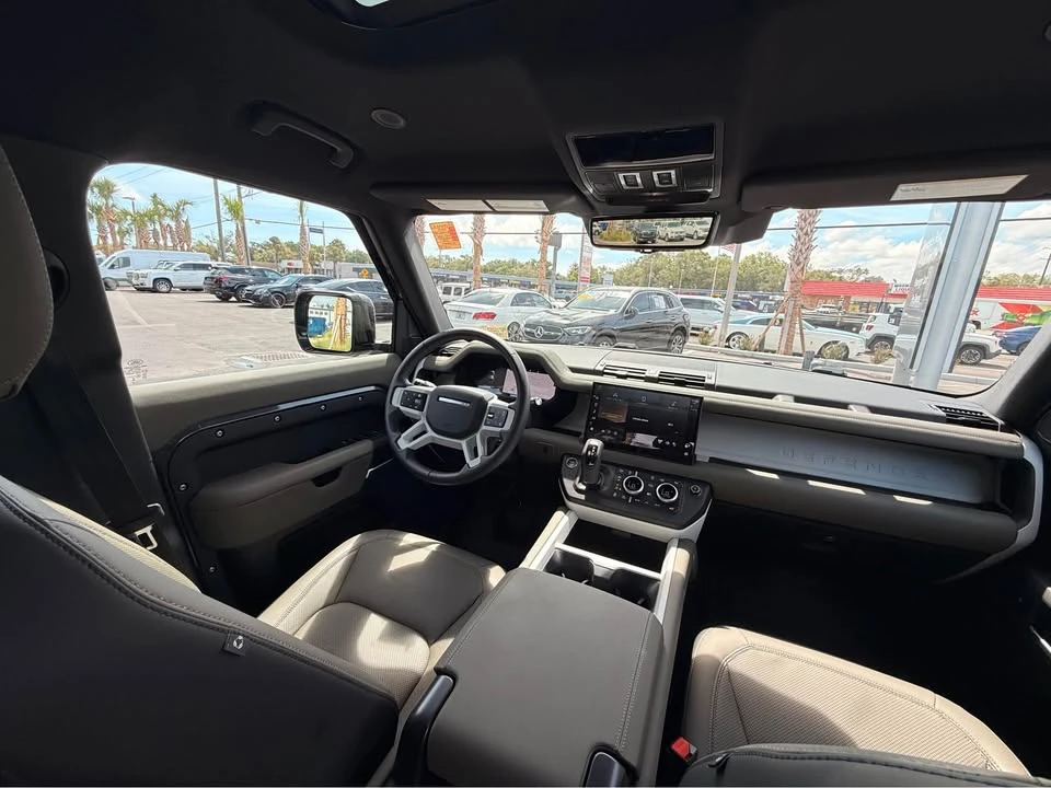 2025 Land Rover Defender L663 - Image 9 of 15