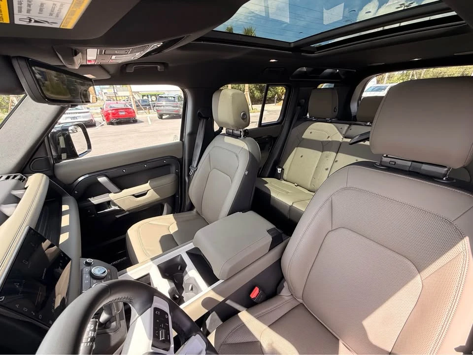 2025 Land Rover Defender L663 - Image 14 of 15