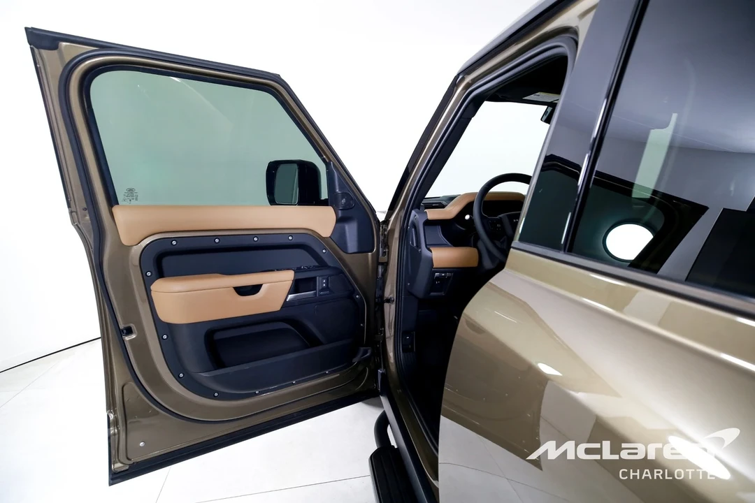 2025 Land Rover Defender L663 - Image 10 of 12