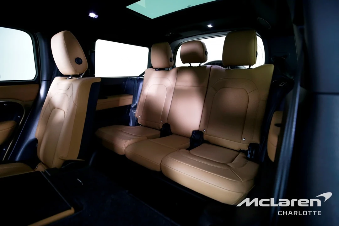 2025 Land Rover Defender L663 - Image 20 of 21