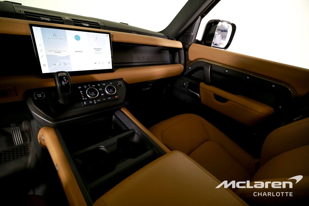 2025 Land Rover Defender L663 - Image 15 of 21