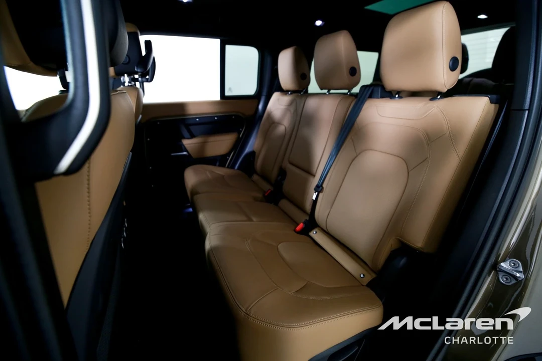 2025 Land Rover Defender L663 - Image 18 of 21