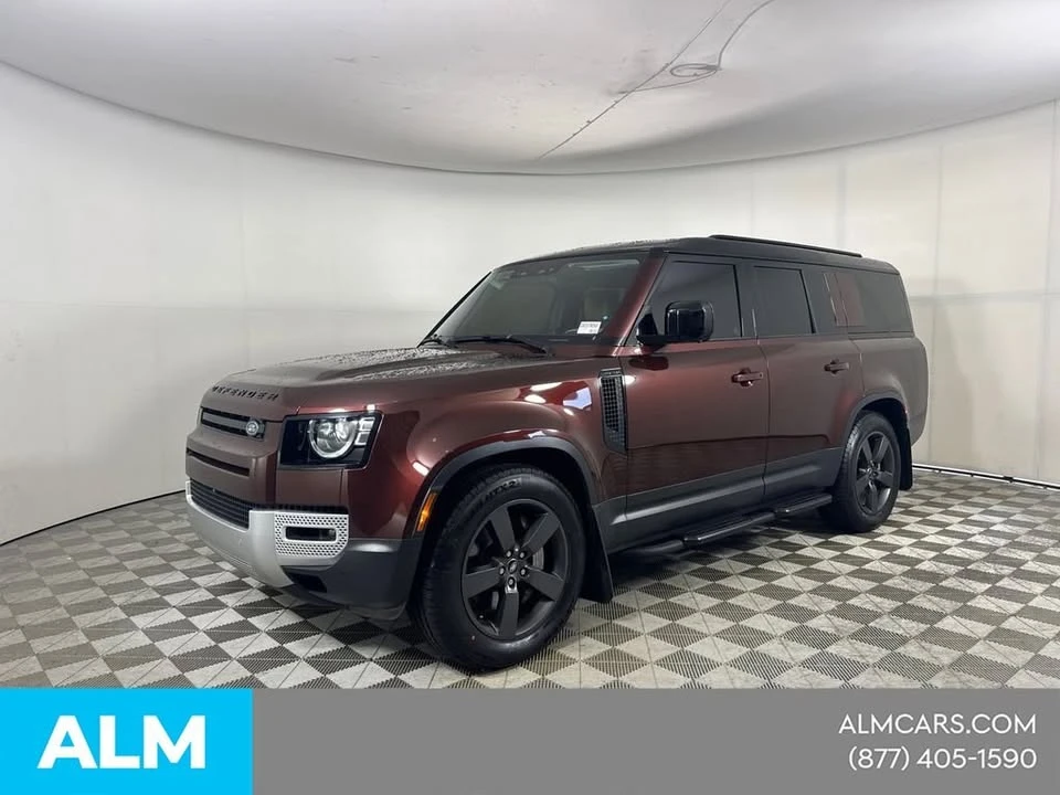 2025 Land Rover Defender L663 - Image 18 of 20