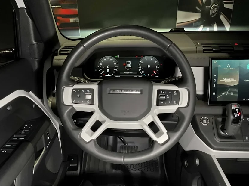 2025 Land Rover Defender L663 - Image 4 of 10