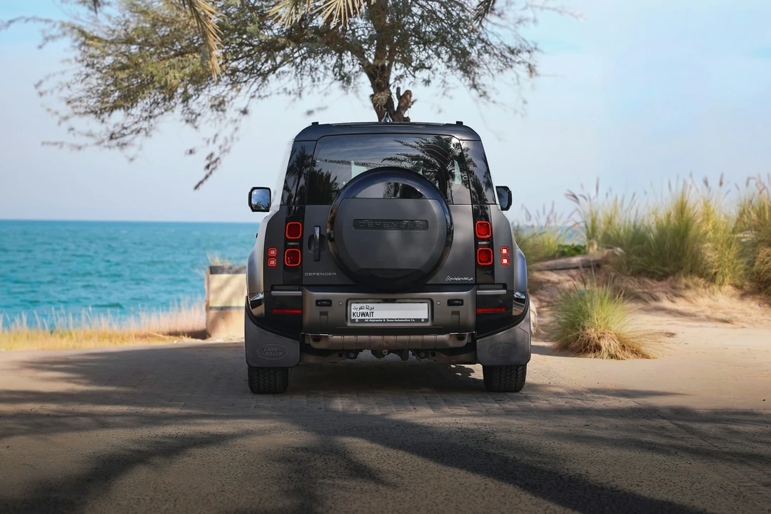 2025 Land Rover Defender L663 - Image 13 of 21