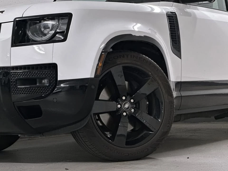 2025 Land Rover Defender L663 - Image 8 of 20