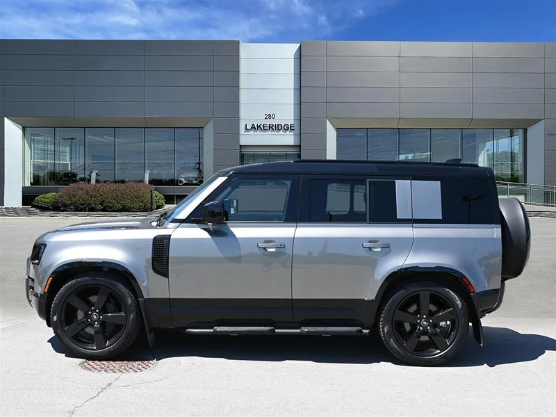 2025 Land Rover Defender L663 - Image 7 of 10