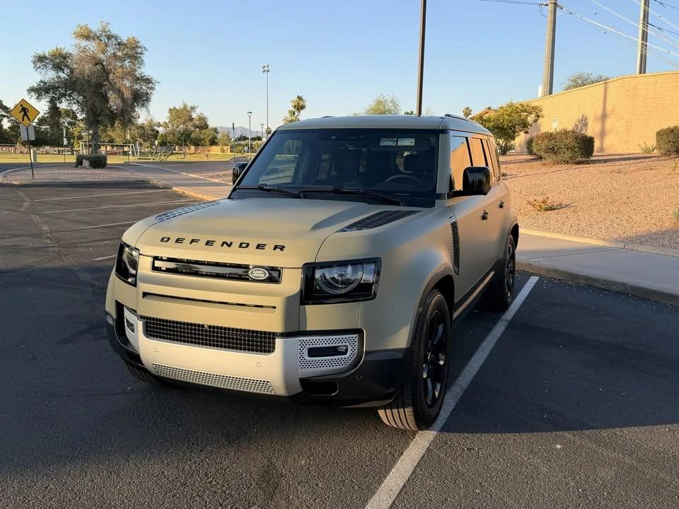 2025 Land Rover Defender L663 - Image 3 of 13
