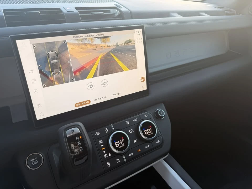 2025 Land Rover Defender L663 - Image 7 of 13