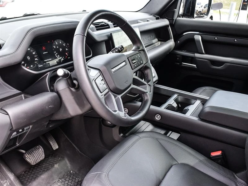 2025 Land Rover Defender L663 - Image 5 of 10