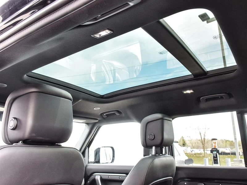 2025 Land Rover Defender L663 - Image 6 of 10