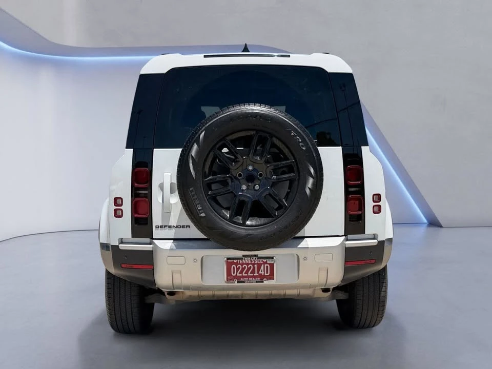 2025 Land Rover Defender L663 - Image 4 of 20