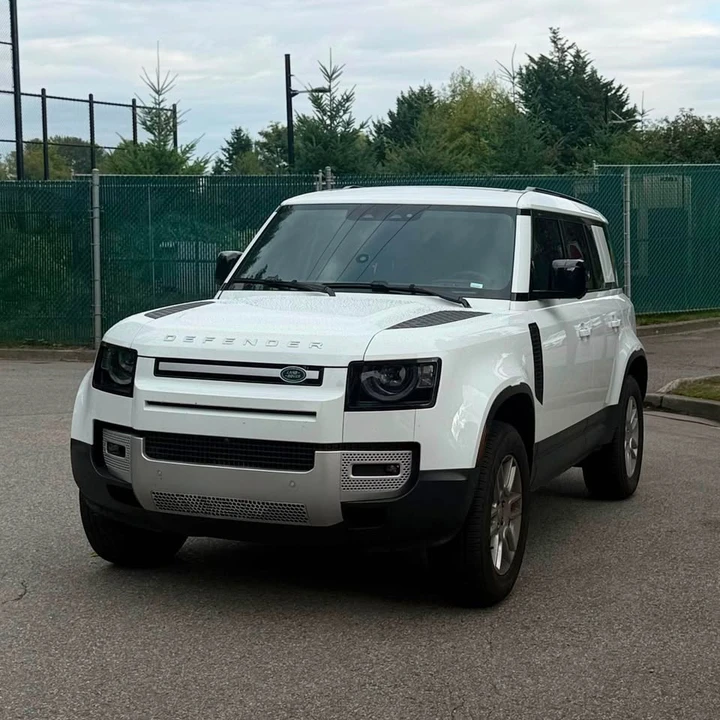 2025 Land Rover Defender L663 - Image 5 of 12