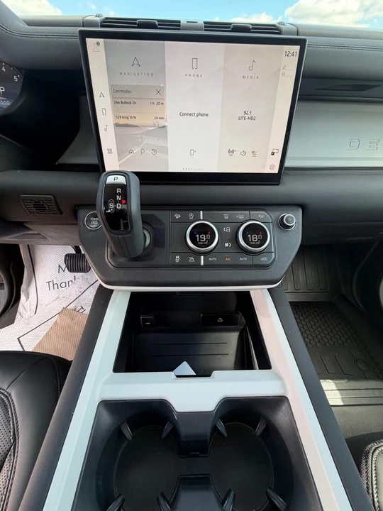 2025 Land Rover Defender L663 - Image 12 of 16
